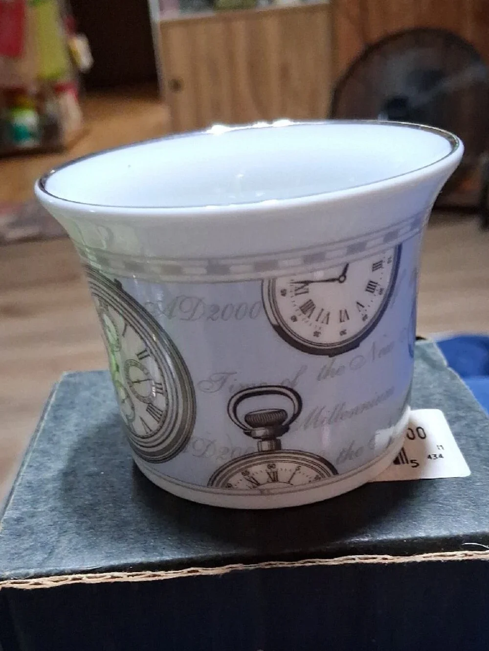 Royal Worcester Clock Moti In Celebration Of The Millennium Candle Votive